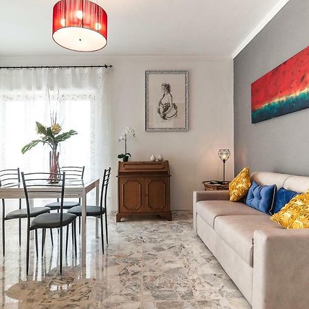 スペルロンガCasa Vacanza Floraアパートメント エクステリア 写真